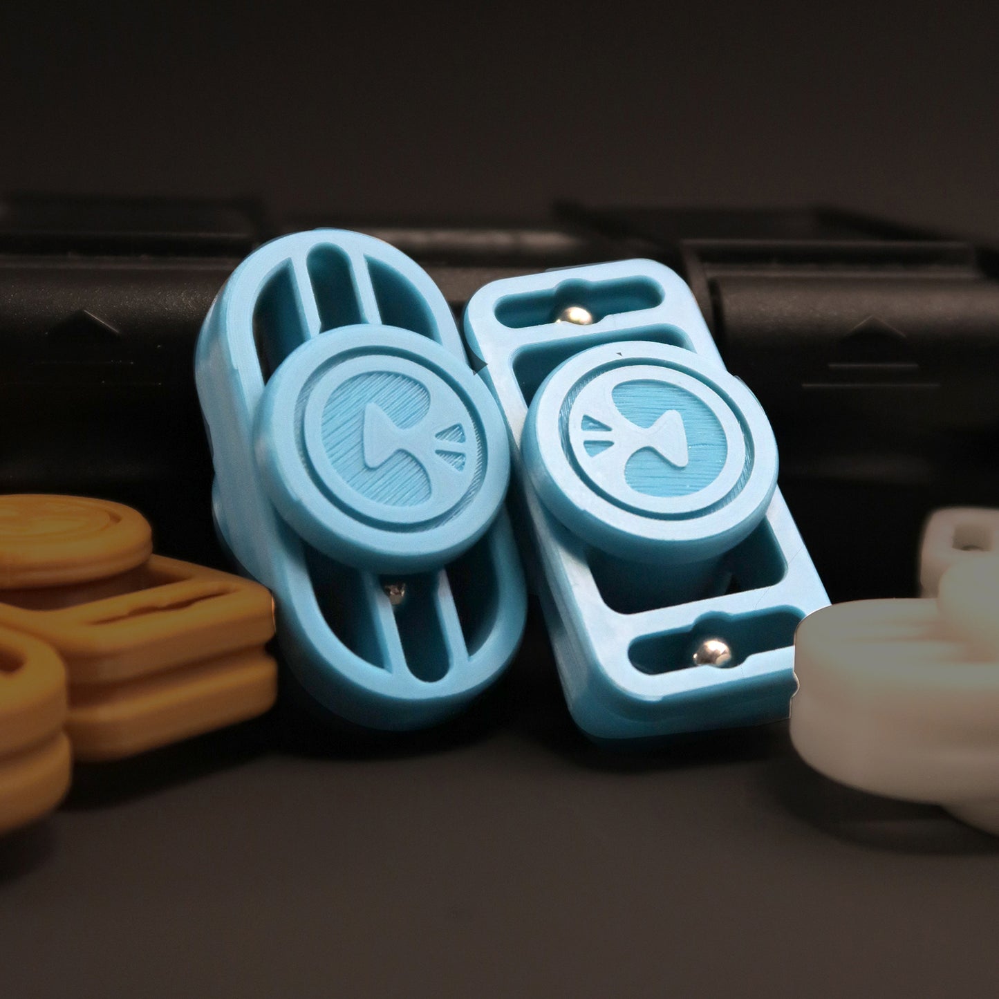 HAOTZ Cube-Round Core Spinner | Geometric Fidget Spinner