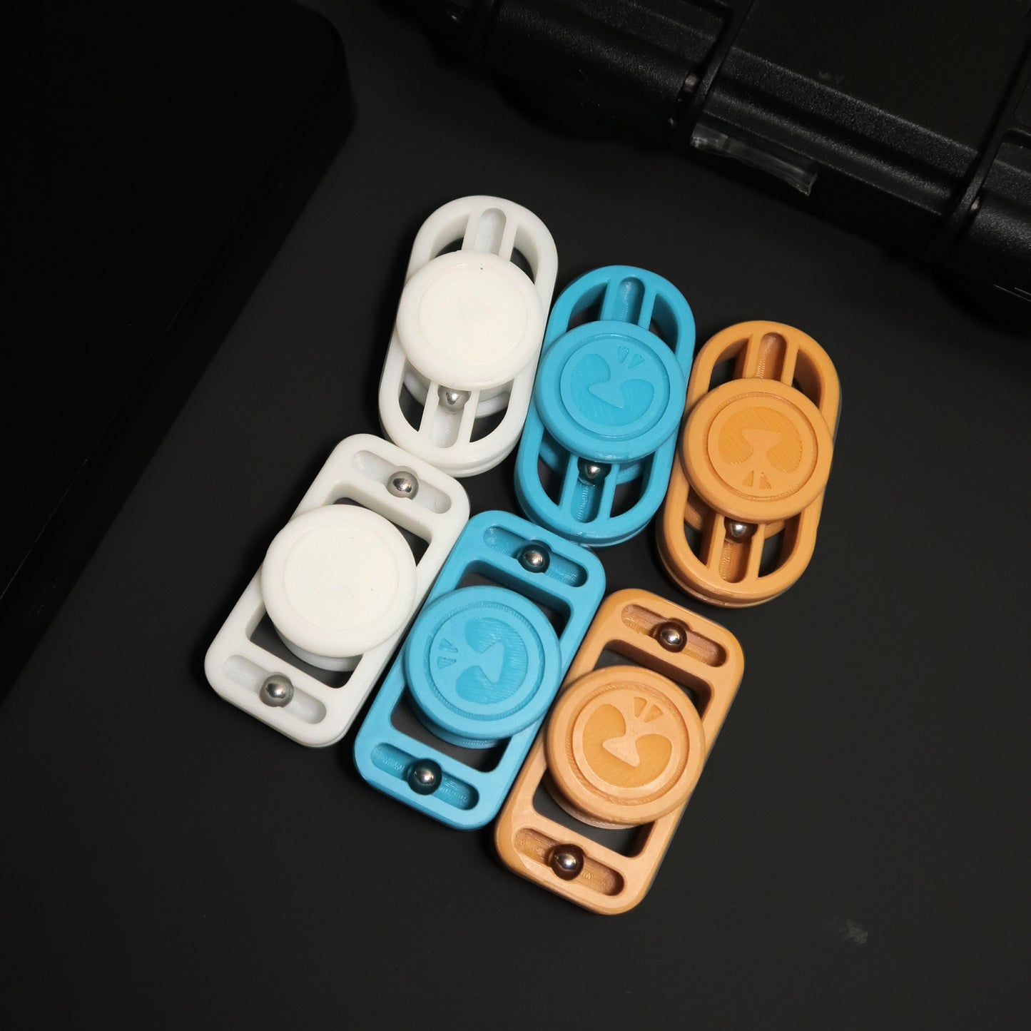 HAOTZ Cube-Round Core Spinner | Geometric Fidget Spinner