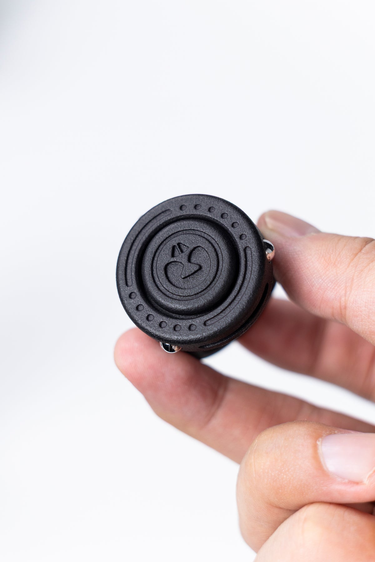 HAOTZEDC RingCore Nylon Fidget Spinner Ring – One-Handed EDC Toy