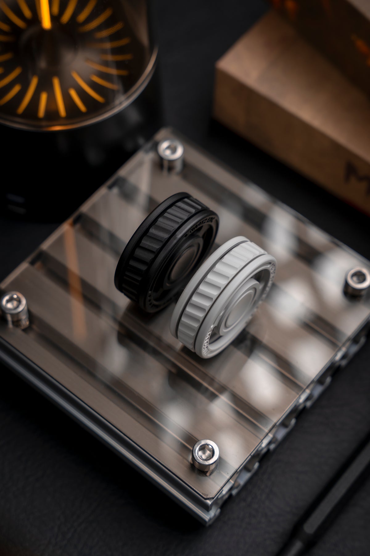 HAOTZ Waltz — Creative Self-Balancing Fidget Spinner