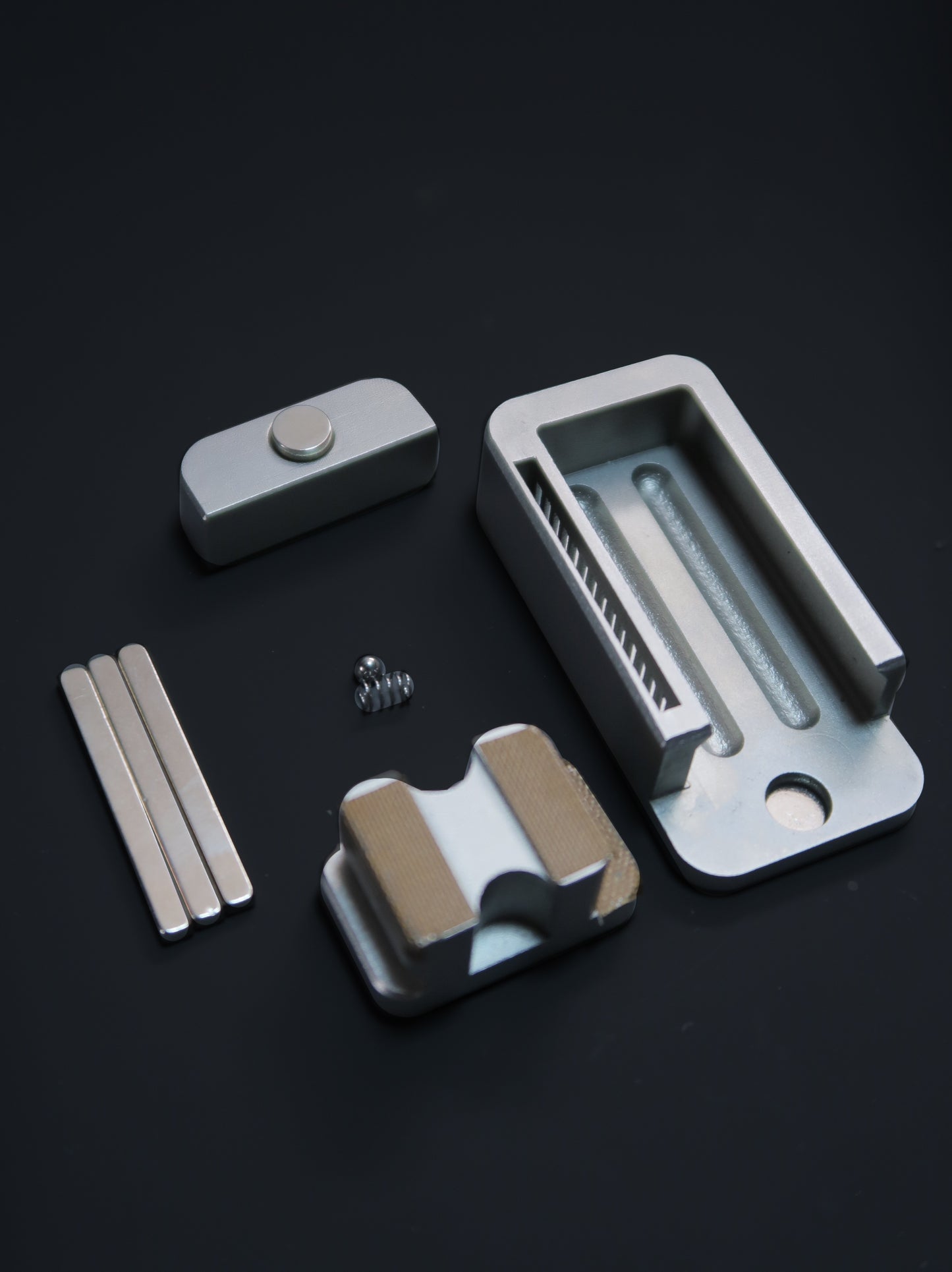 HAOTZ Metal SoundStorm Mouse – EDC Fidget with Attitude